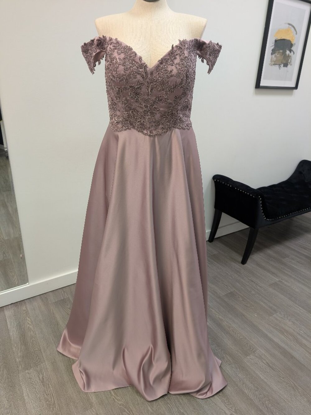 Formal Dress size 12 fits 14